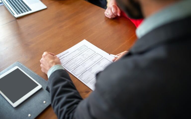 Read more about the article MASTERING YOUR FIRST JOB INTERVIEW AFTER A DECADE: LET’S GET DEEP!